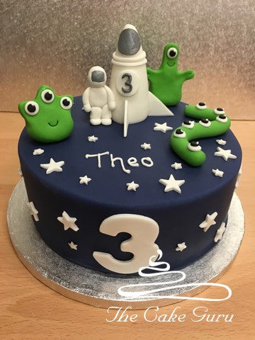 Spaceman and Aliens Birthday Cake
