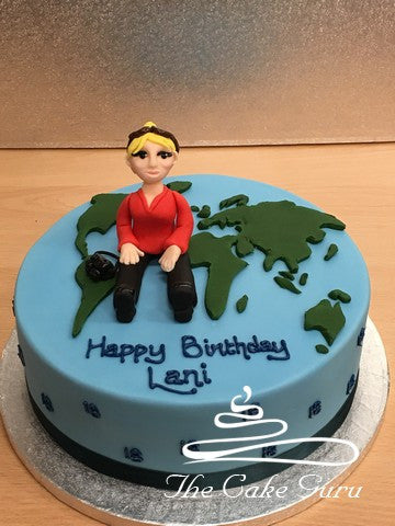 World Map With Photographer Figure Cake