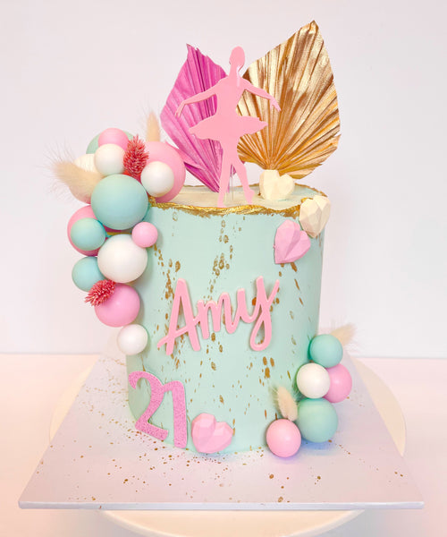 Luxurious Girls Cakes  Girls Birthday Cake  FREE Gift