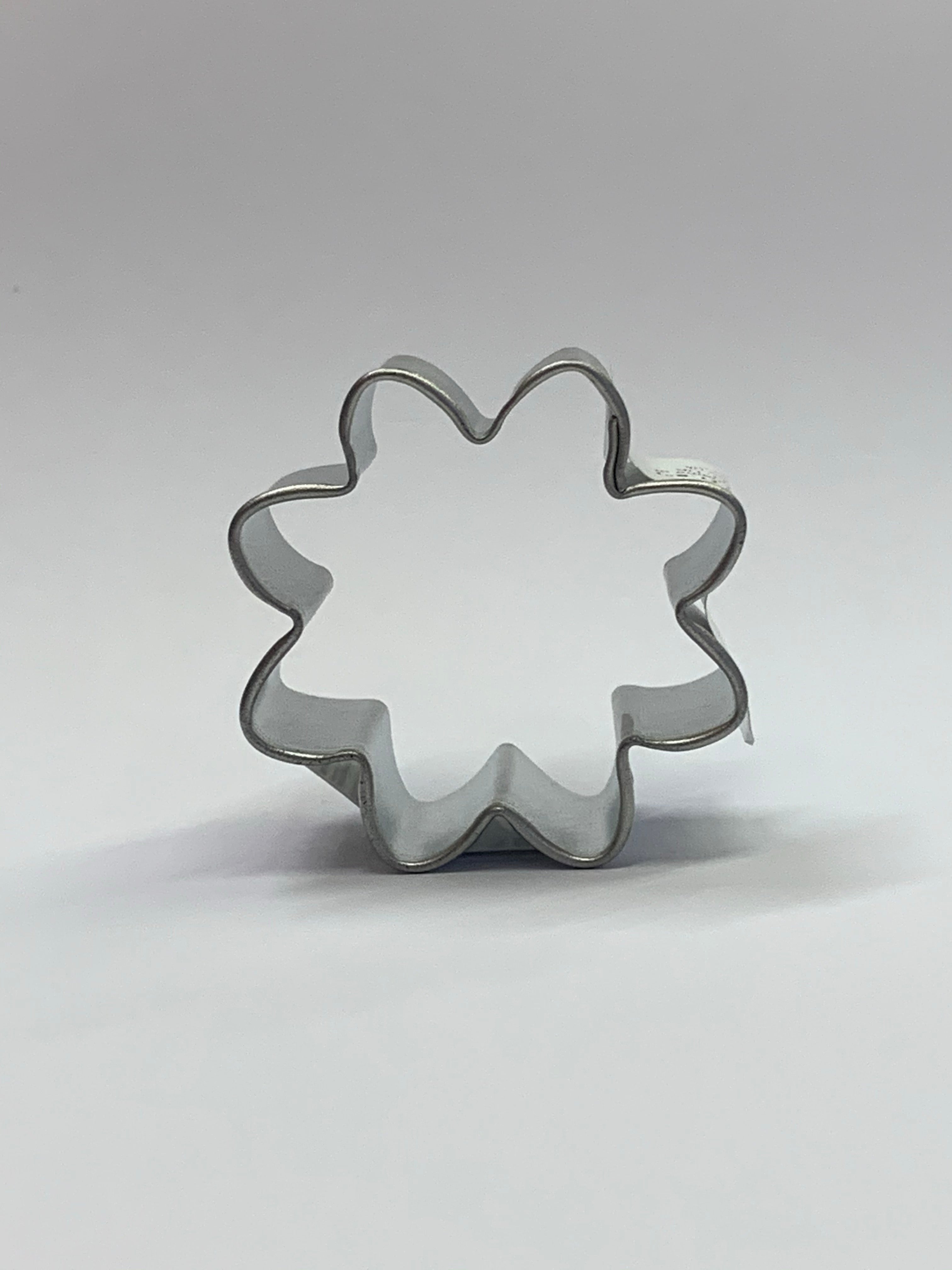 Mini bone on sale cookie cutter